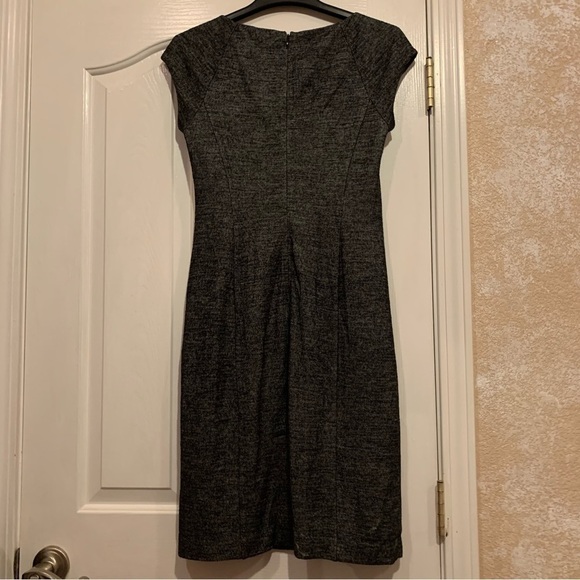 Women’s Ann Taylor Wool Blend Scoop Neck Midi Career Dress - Picture 2 of 5
